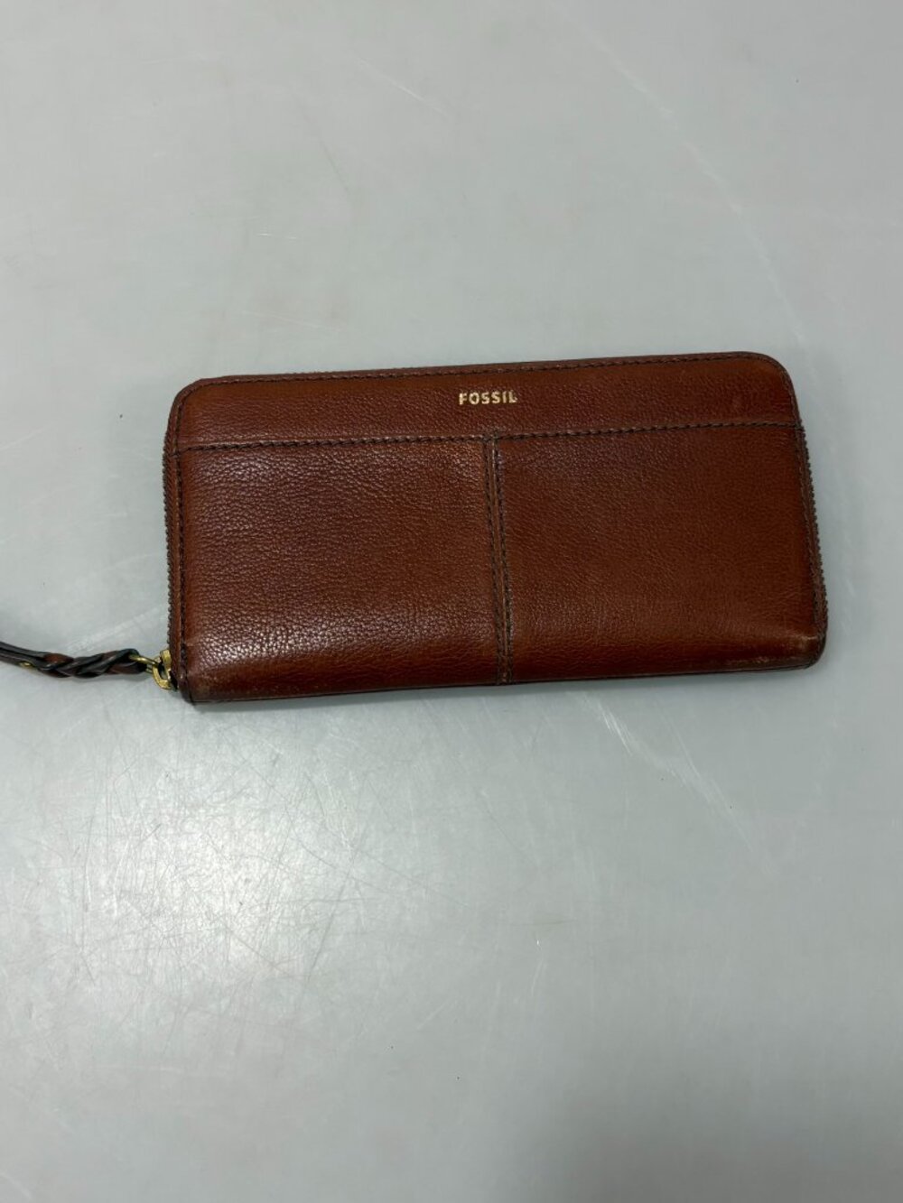 Fossil Tara Zip Around Brown Pebbled Leather Clutch Card Holder Wallet